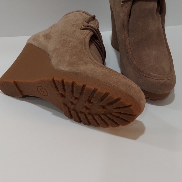 Michael kors Rory Bootie - Picture 6 of 8